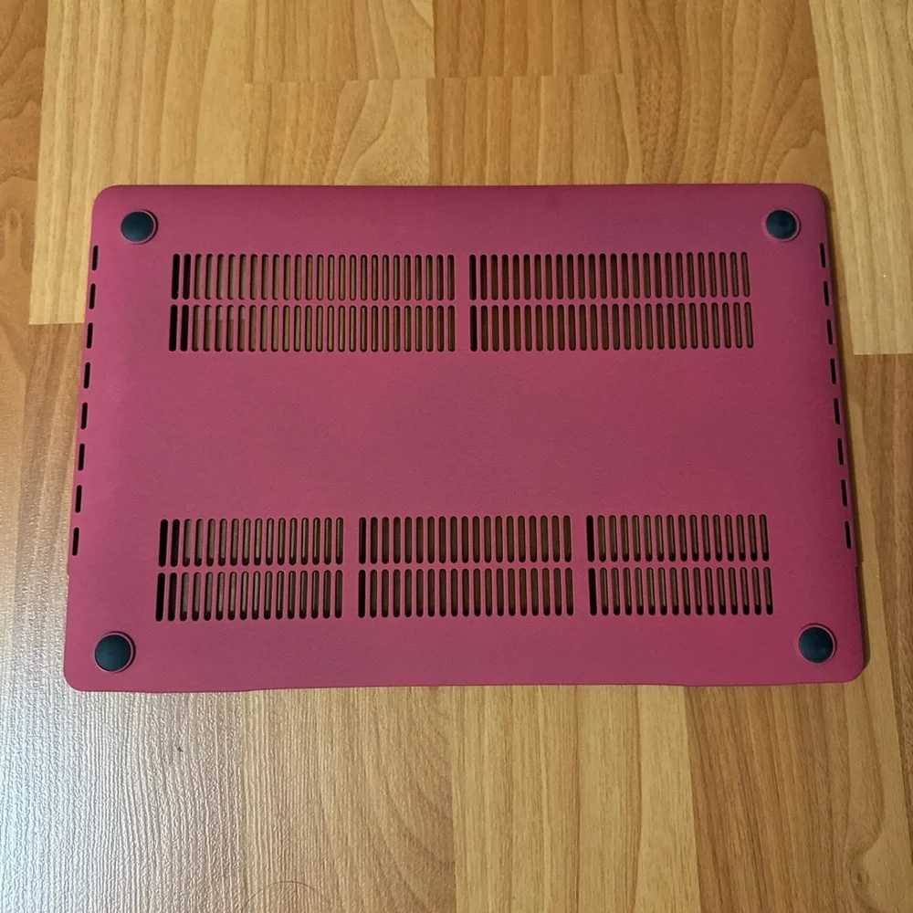 MacBook Pro Hard Shell Laptop Case (Red)